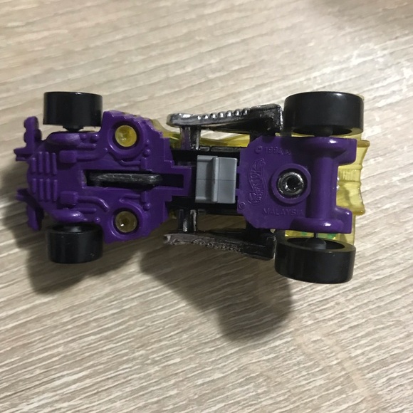 Hot Wheels 1994 Top Speed Twisting Body Shock Rod Yellow/Purple - Picture 3 of 4